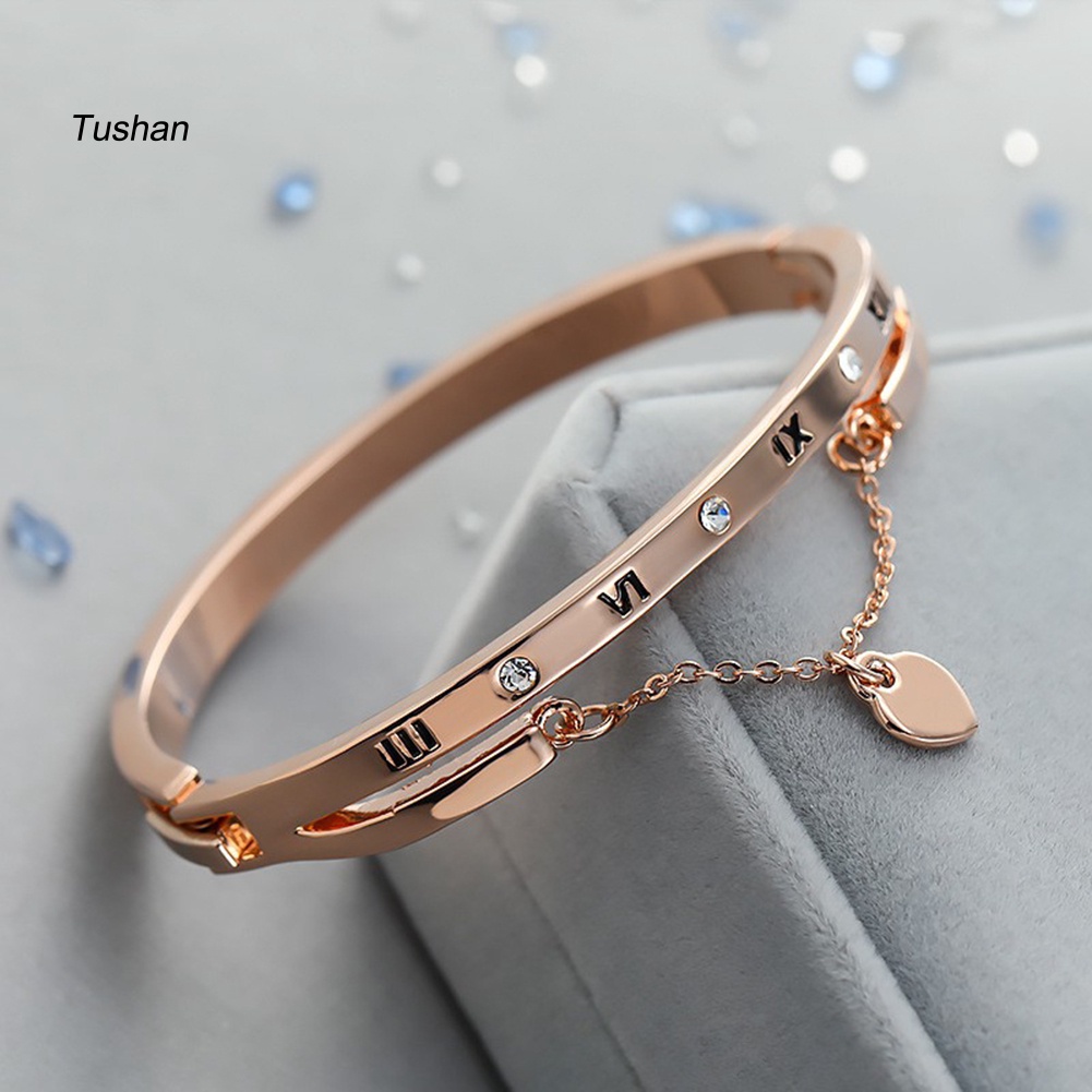 Vòng Tay Mặt Trái Tim Khắc Chữ Thời Trang Cho Nữ