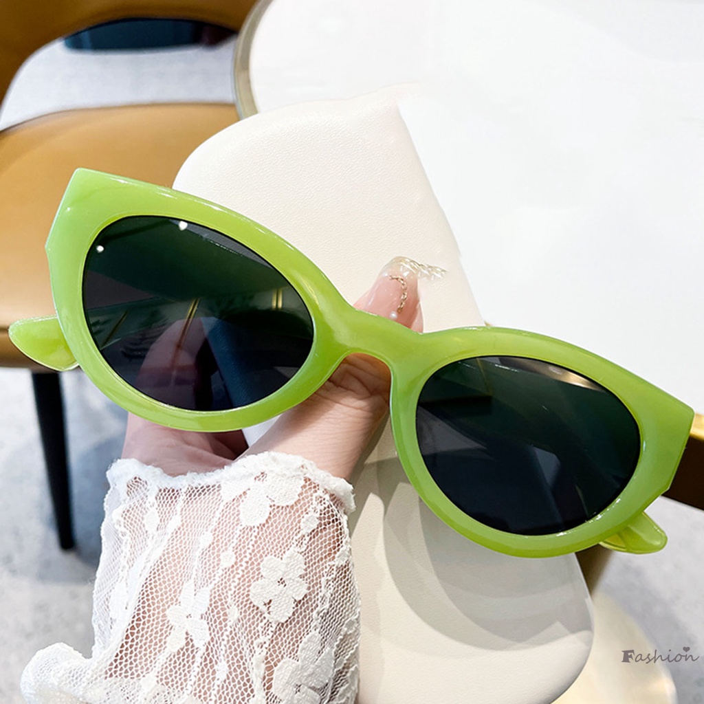 Kính Mát Gọng Nhỏ Phong Cách Vintage