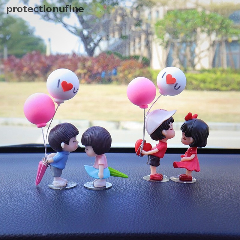 Đồ trang trí Nhân Vật Cặp Đôi Hôn Bong Bóng Dễ Thương PR3VN Dùng Trang Trí Xe Hơi
