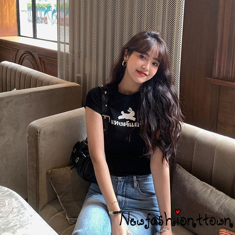 Áo Thun Crop Top Tay Ngắn In Chữ Và Thỏ Thời Trang Cho Nữ Y2K
