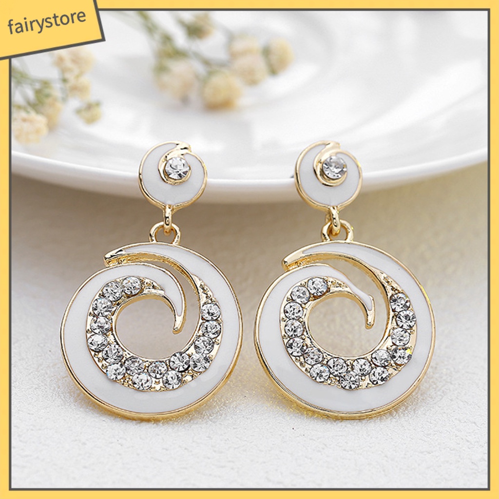 1 Đôi Bông Tai Tròn Đính Đá Màu Sắc Tương Phản Bằng Thép Không Gỉ Dành Cho Nữ