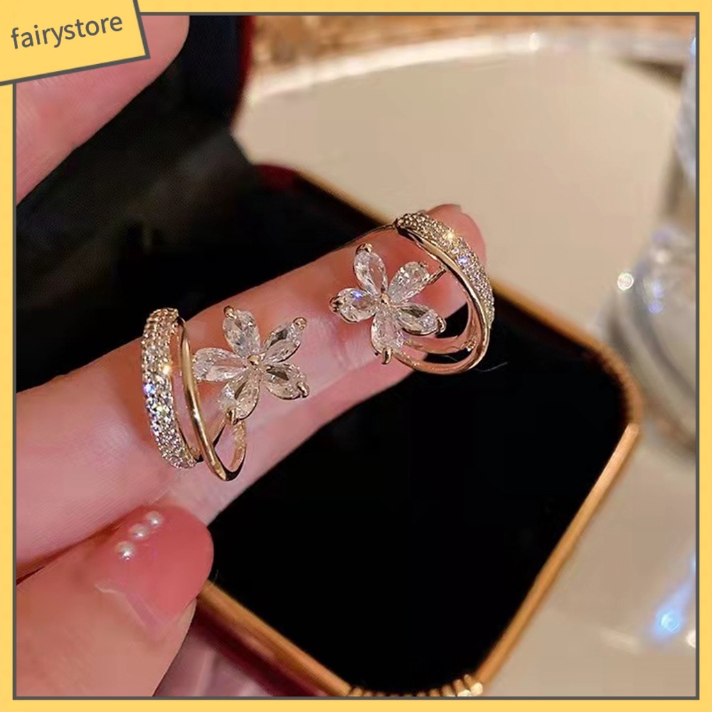 1 Đôi Bông Tai Hình Hoa Đính Đá Lấp Lánh Thời Trang Cao Cấp Dành Cho Nữ