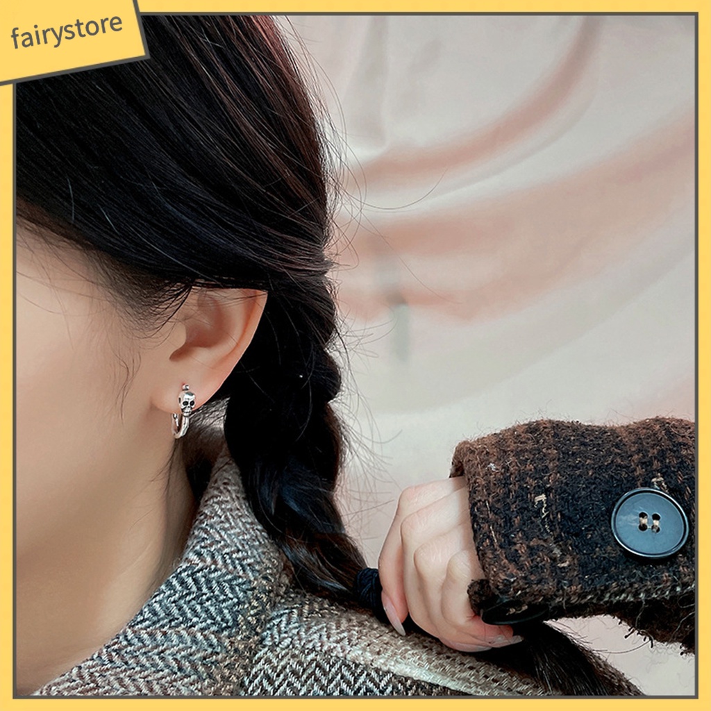 1 Khuyên Tai Tròn Hình Đầu Lâu Phong Cách Hip Hop Punk Cá Tính Dành Cho Nữ