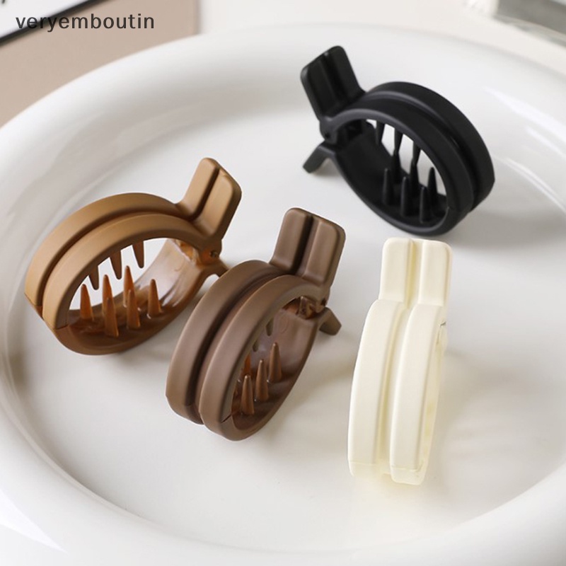 Kẹp Tóc Càng Cua Đơn Giản Cho Nữ