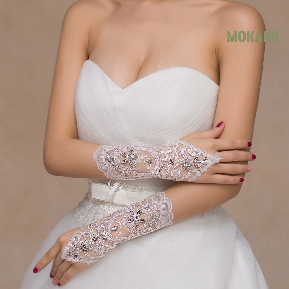 Găng Tay Ren Hoa Đính Đá Sang Trọng Cho Cô Dâu