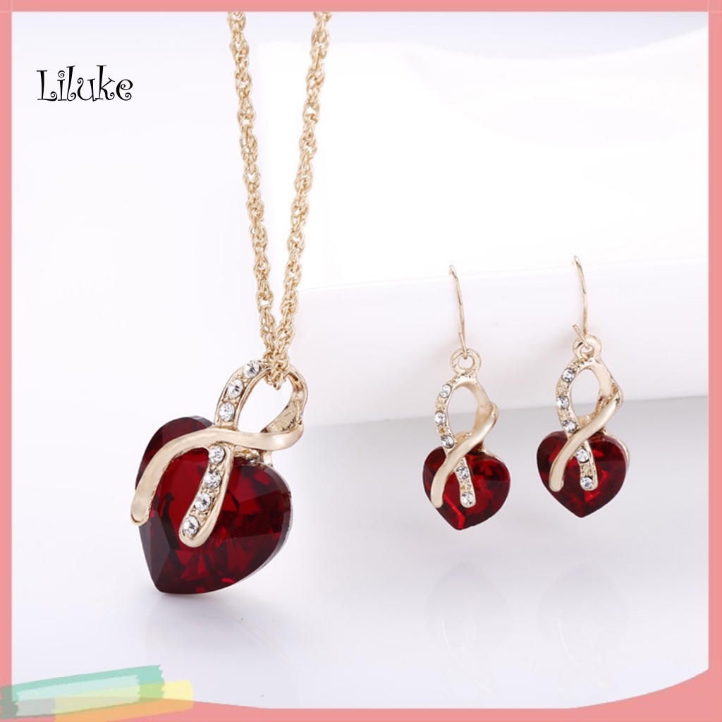 1 Bộ Vòng cổ Và Đôi Khuyên Tai Mặt Trái Tim Đính Đá Thời Trang Cho Nữ