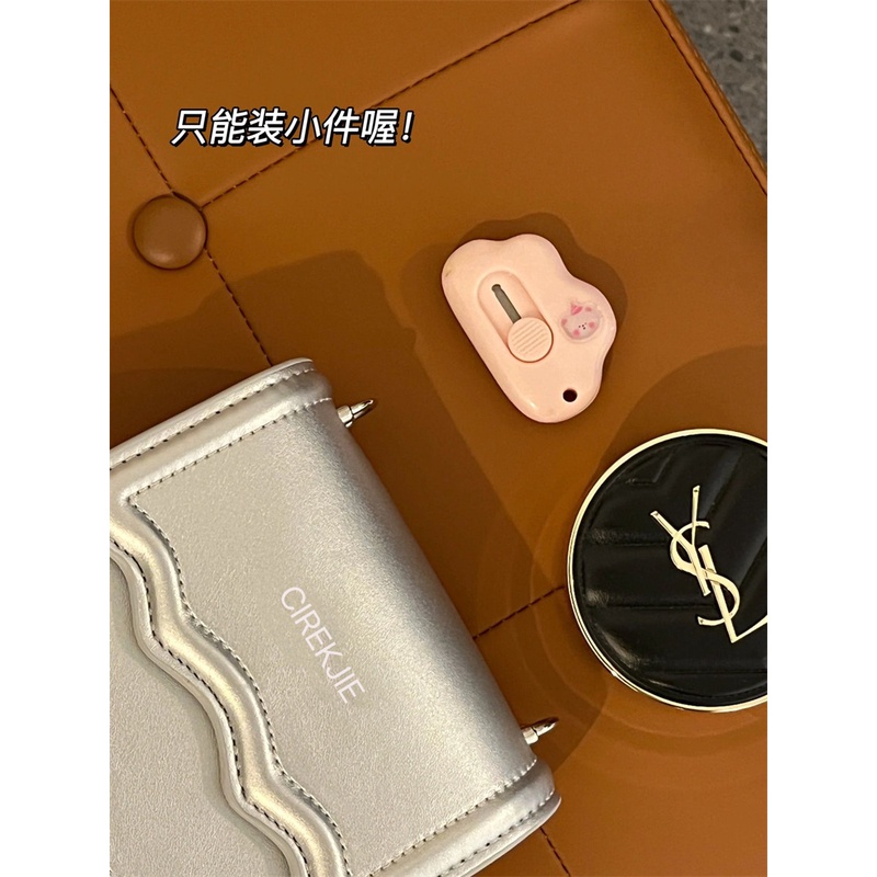 Túi Đeo Chéo Dây Chuỗi Ngọc Trai Hình Vuông Nhỏ Giản Dị Mới