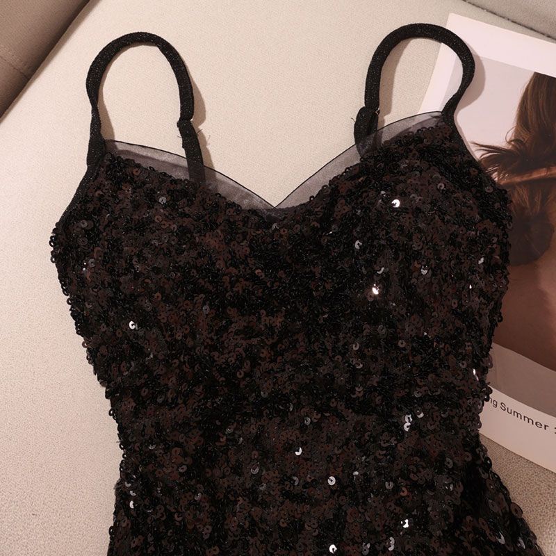 Áo Hai Dây Cổ Chữ V Màu Đen Đính Kim Sa Lấp Lánh Thời Trang Mùa Hè Cho Nữ