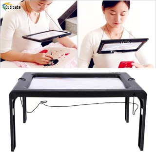 Tay kính lúp có đèn LED để đọc sách may vá