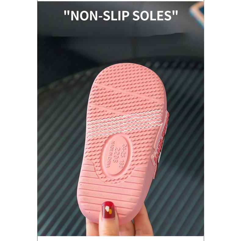 Dép Đi Trong Nhà Tắm Chống Trượt Thoải Mái Họa Tiết Hoạt Hình Cho Bé Gái