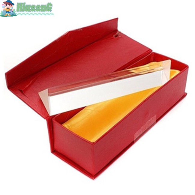 Lăng Kính Hình Tam Giác Màu Cầu Vồng Kèm Hộp Đỏ Trong Suốt