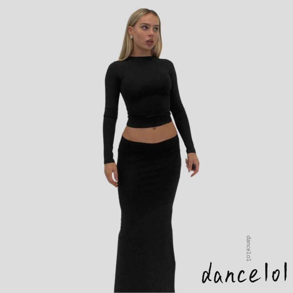 Set Áo Thun Tay Dài Cổ Tròn Màu Trơn + Chân Váy Dài Hip Hop 1O1 Cho Nữ