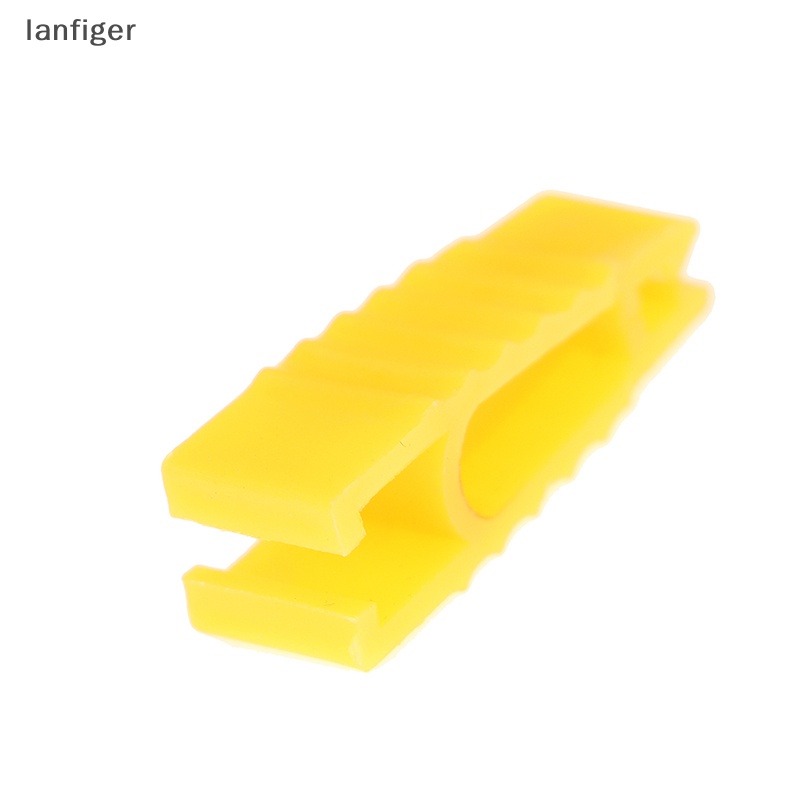 Set 10 Nhíp Kẹp Cố Định Cầu Chì Xe Hơi Bằng Nhựa Màu Vàng