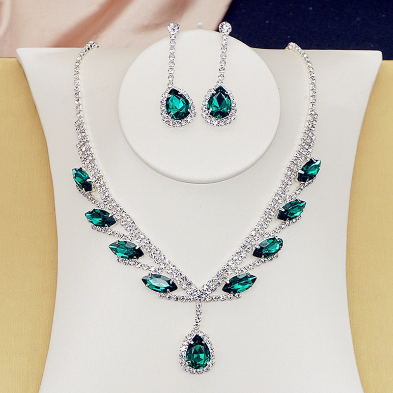 Bộ Vòng cổ + Bông Tai Đính Đá Kiểu Công Chúa Sang Trọng