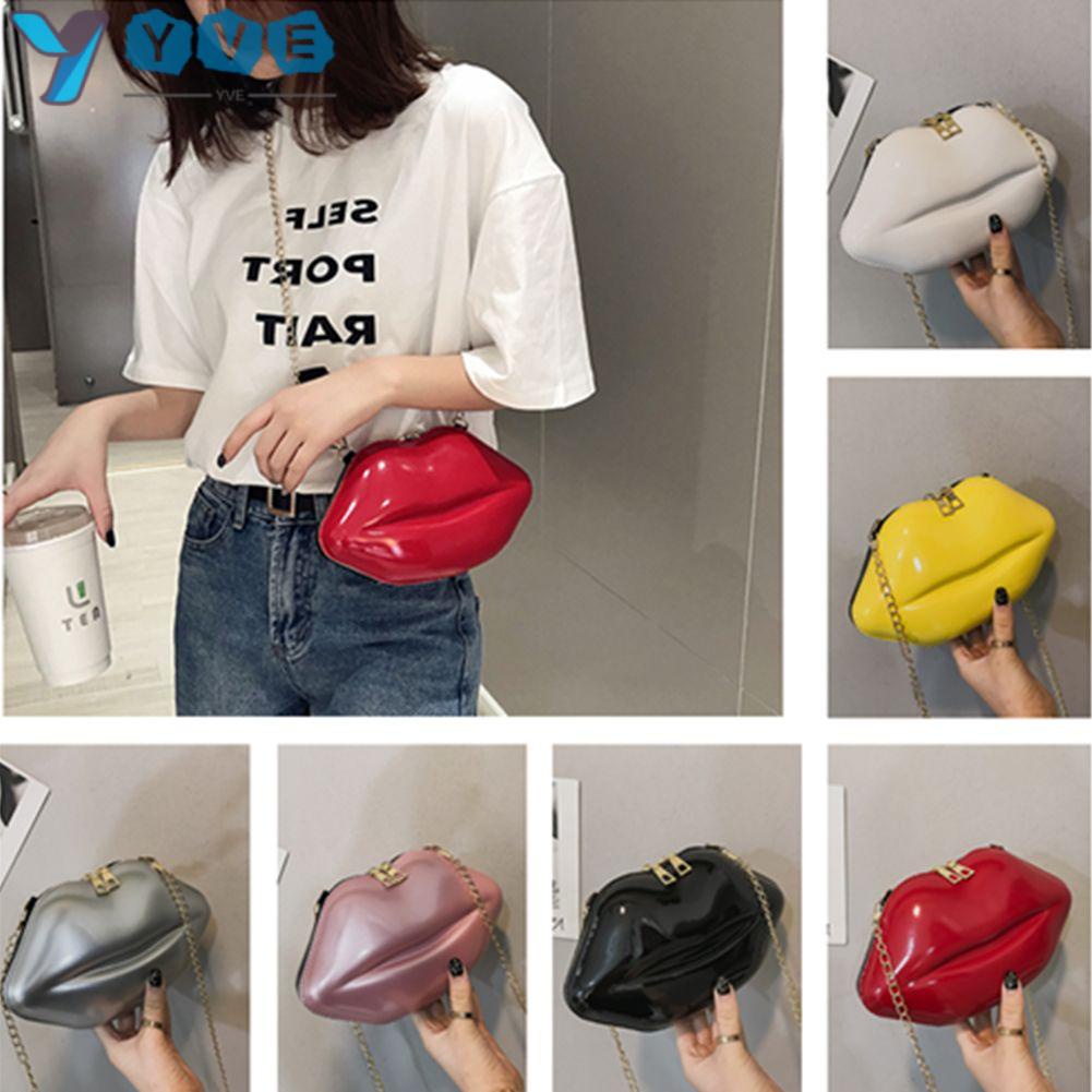 YVE Túi Xách Đựng Điện Thoại Bằng PVC Hình Đôi Môi Phối Dây Xích Đeo Vai Thời Trang