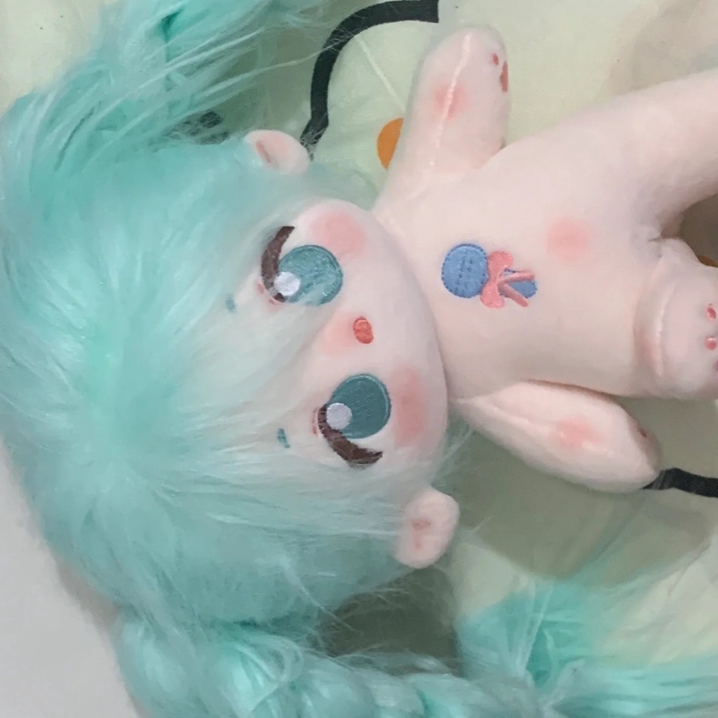 Thú Nhồi Bông Hình Hatsune Miku 20cm Dễ Thương