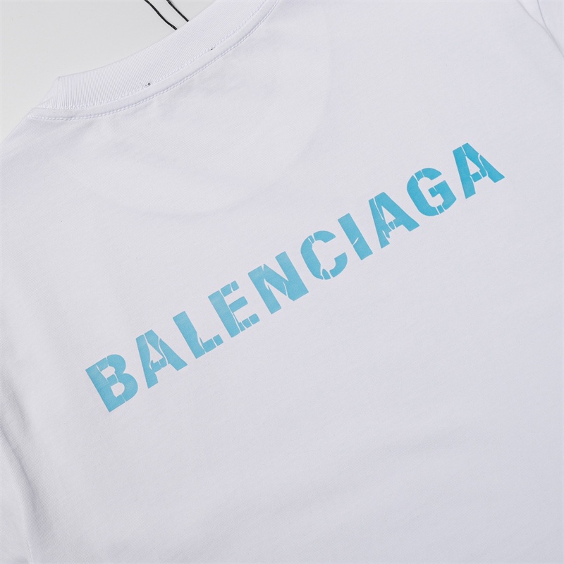 B-l-c-g x Áo Thun Tay Ngắn In Chữ Màu Xanh Dương Cỏ Ba Lá Mới Ykkews