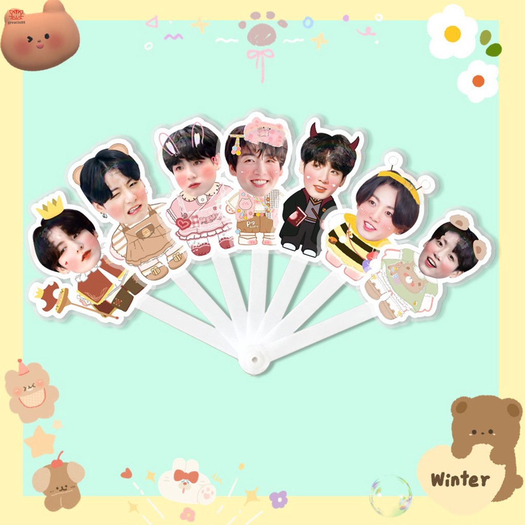 Quạt Xếp Cầm Tay Siêu Nhẹ In Hình Nhóm Nhạc BTS Dễ Thương