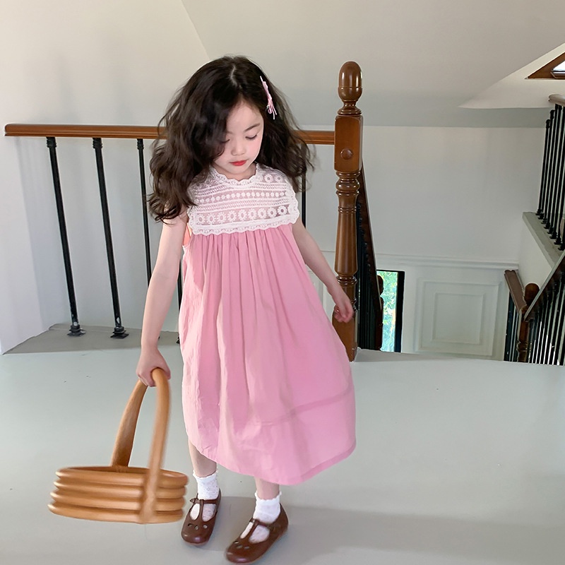 Đầm Công Chúa Sát Nách Phối Ren Màu Hồng Phong Cách Hàn Quốc 2023