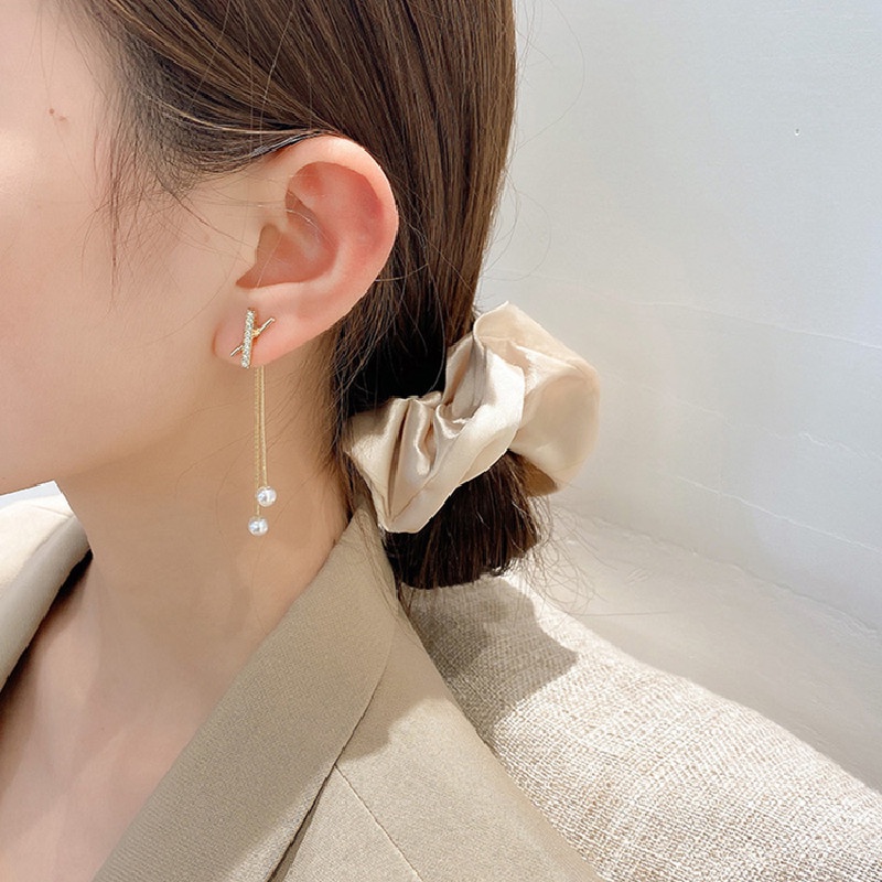 Bông Tai Mạ Bạc 925 Dáng Dài Đính Đá Phối Tua Rua Thời Trang Cao Cấp