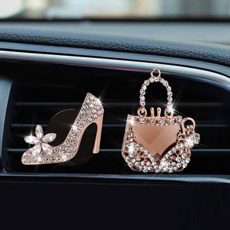 Crystal High Heels Car Air Outlet Aromatherapy Clip Creative Diamond Bag Personality Female Car Perfume Clip Decorations oB8u