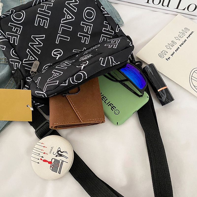 Túi Đeo Chéo Vai Dùng Đi Du Lịch Thời Trang Sành Điệu Cho Nam VANS8462