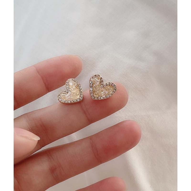 Khuyên Tai Hình Trái Tim Đính Đá Pha Lê Phong Cách Mới Cho Nữ