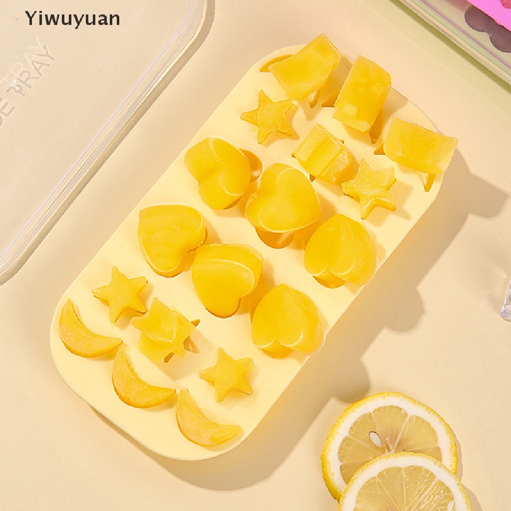 1 Khuôn Làm Đá Hình Trái Tim / Ngôi Sao / Mặt Trăng Có Nắp Đậy