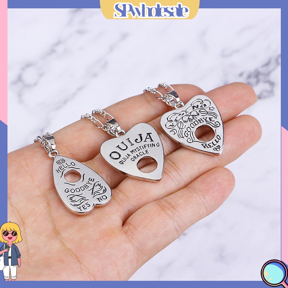 &lt;SPwholesale&gt; Vòng cổ Mặt Trái Tim Khắc Chữ Witch Thời Trang