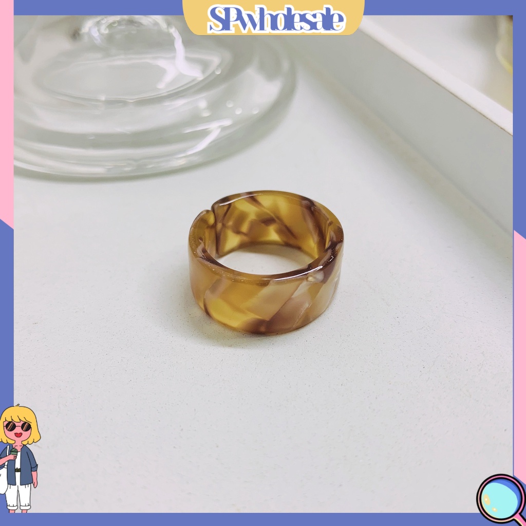 <SPwholesale> Nhẫn Đeo Ngón Tay Dạng Hở Hình Chữ C Đầy Màu Sắc Bằng Nhựa Resin Dày Nhỏ Có Thể Điều