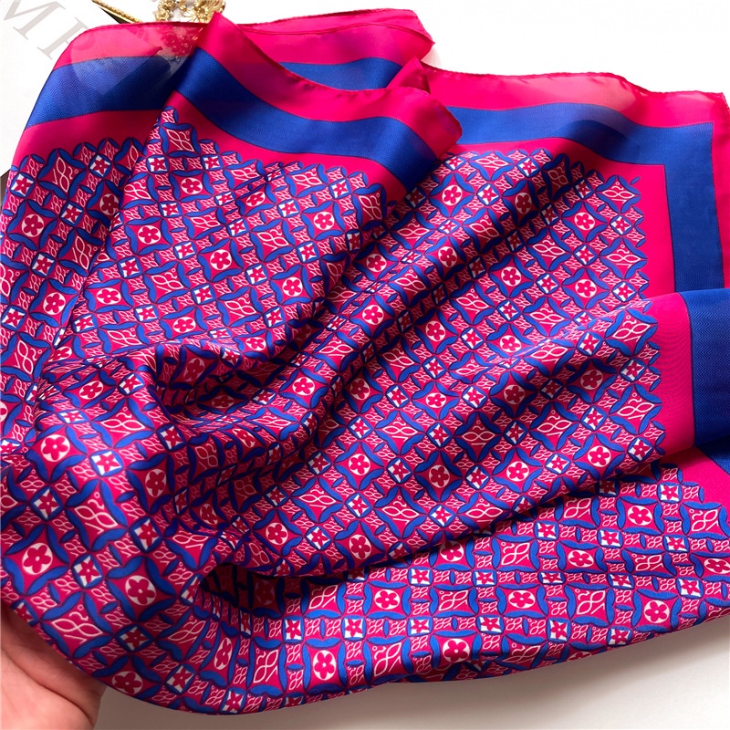 Khăn Choàng Cổ Vuông 70x 70cm In Họa Tiết Hoa / Hình Học Bằng Lụa Thời Trang Cho Nữ