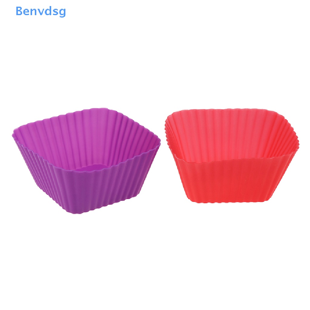 Set 1 / 6 Khuôn Silicone Làm Bánh Hình Vuông 7cm Tiện Dụng