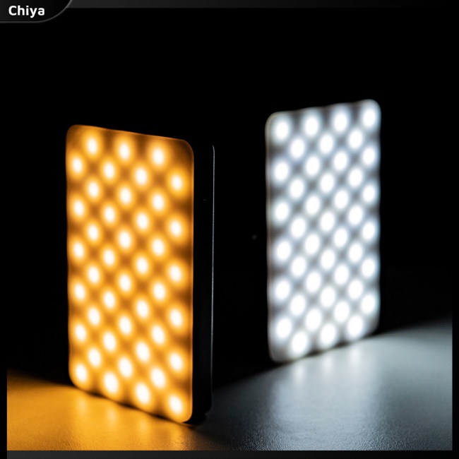 Đèn Led Ulanzi Vl120 Rgb Mini Bỏ Túi Dùng Chụp Ảnh Cầm Tay Tiện Dụng