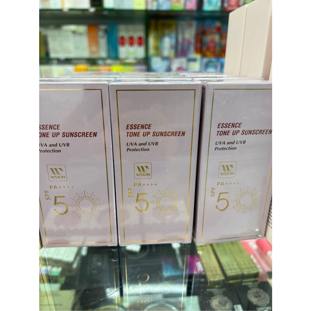 Kem chống nắng dưỡng trắng, lên tone cao cấp Wskin Essence Tone Up Suncream Spf50+ PA++++