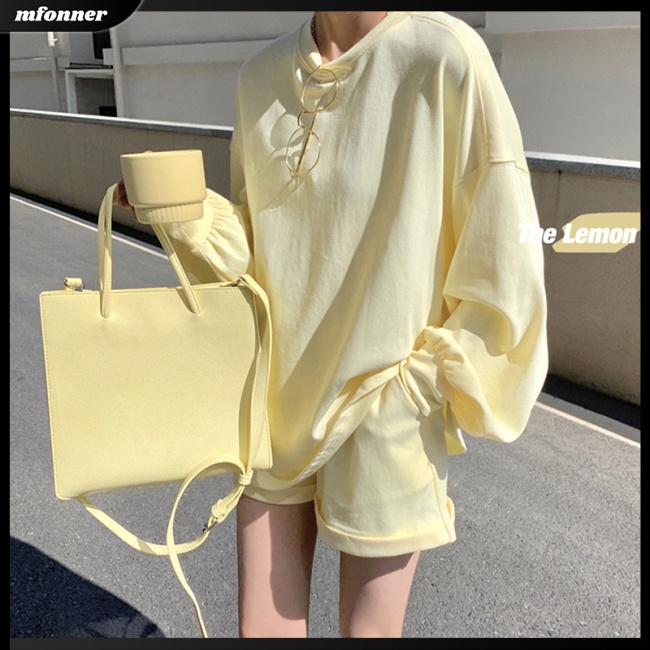 Set Đồ 2 Món Gồm Áo Cổ Tròn Dài Tay Màu Sắc Đơn Giản Kèm Quần Ngắn Cho Nữ