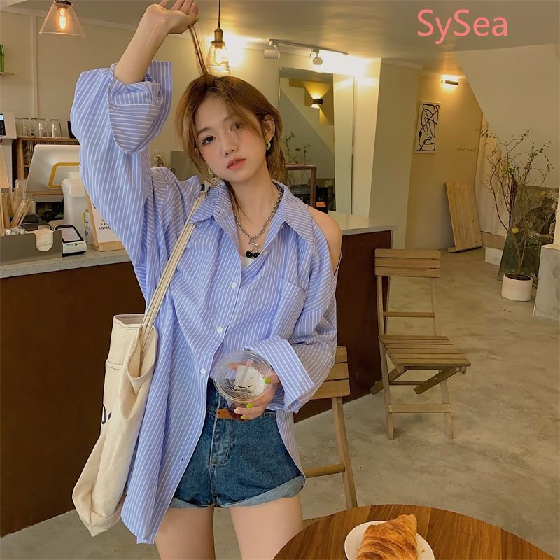 Áo Sơ Mi Dài Tay Trễ Vai Họa Tiết Kẻ Sọc Phong Cách Hàn Quốc