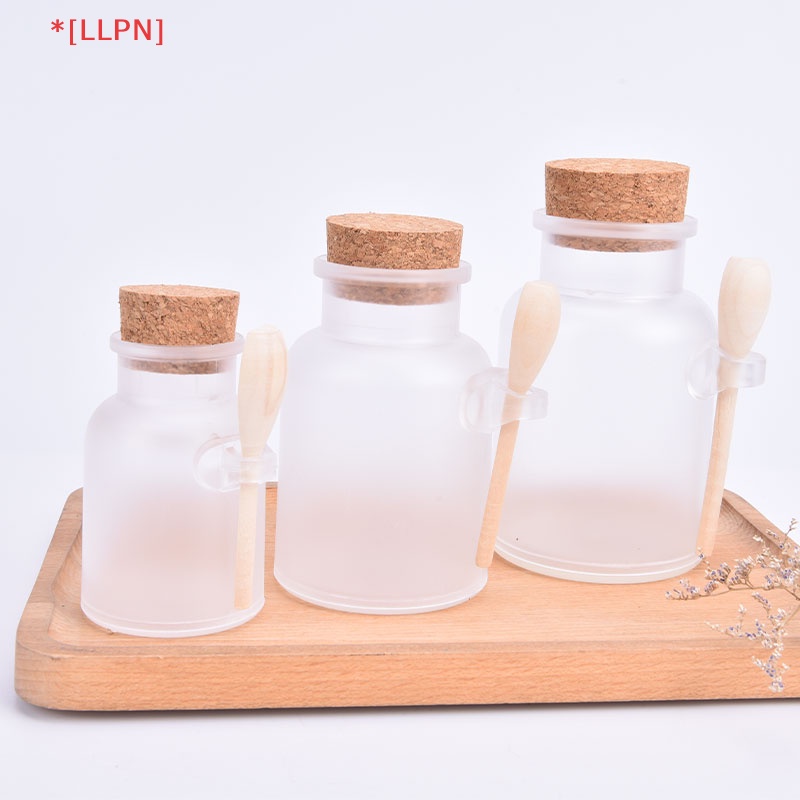1 Hũ Đựng Muối Tắm Rỗng Kèm Muỗng Gỗ