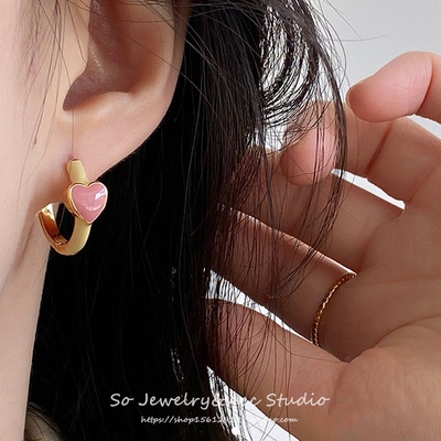 Khuyên Tai Trái Tim Năm Mới Màu Trắng Thiết Kế Nhỏ Nhắn Xinh Xắn Dành Cho Nữ