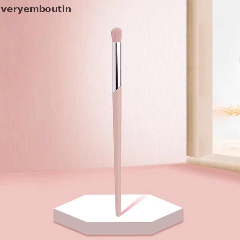 1 Cọ Trang Điểm Nền Chuyên Nghiệp