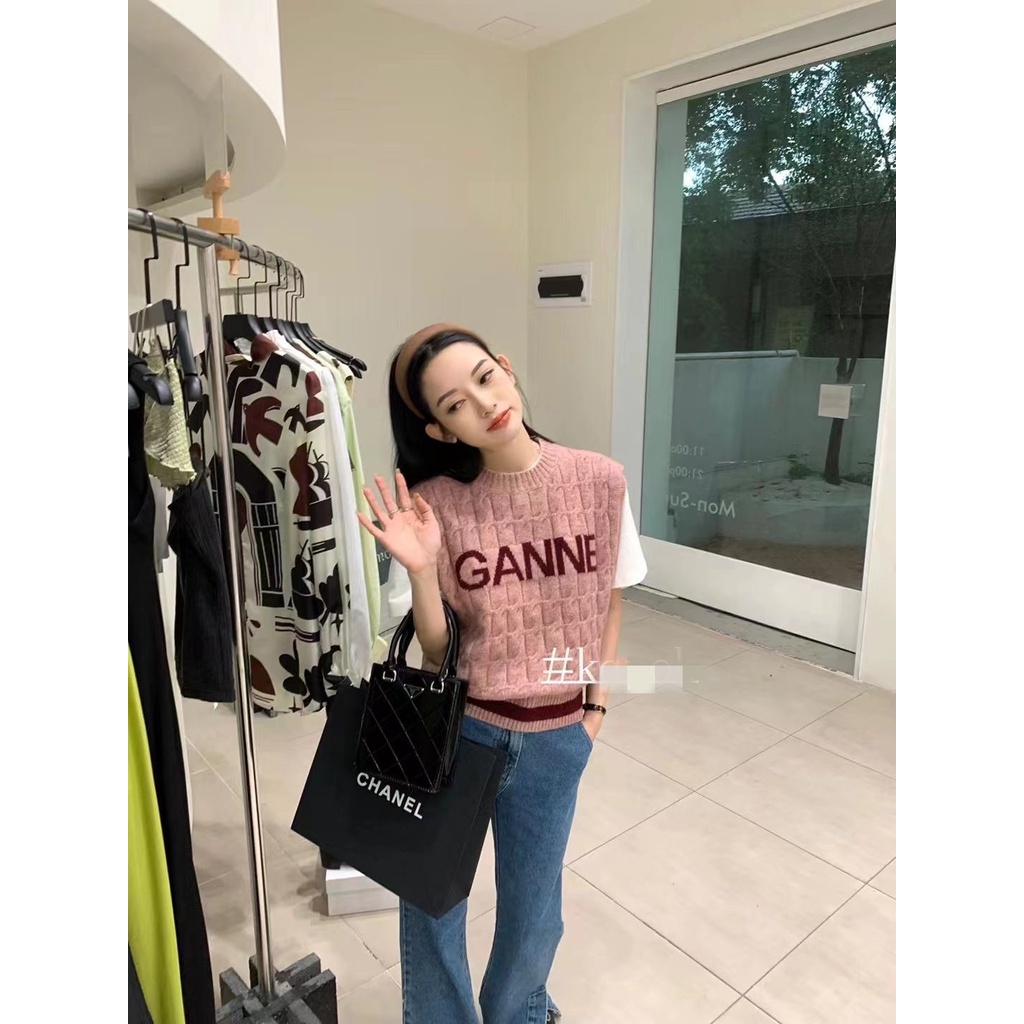 Áo Dệt Kim Sát Nách Dáng Rộng In Chữ Thời Trang Mới Cho Nữ