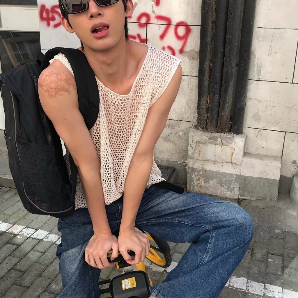 Áo Thun Ba Lỗ Dệt Kim Họa Tiết Kẻ Sọc Nhiều Màu Sắc Tương Phản Phong Cách Retro Hong Kong Thời Trang Mù