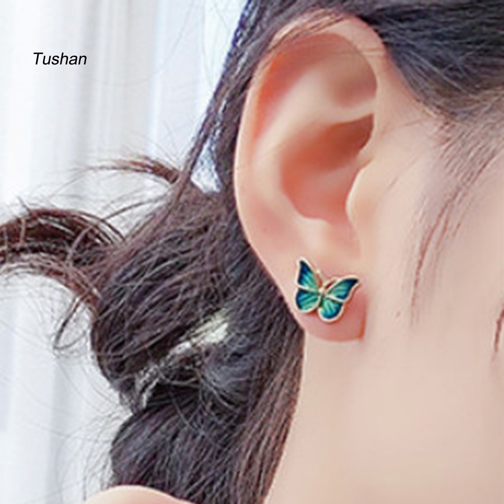 1 Đôi Bông Tai Hình Bướm Màu Xanh Lá Phong Cách Hàn Quốc