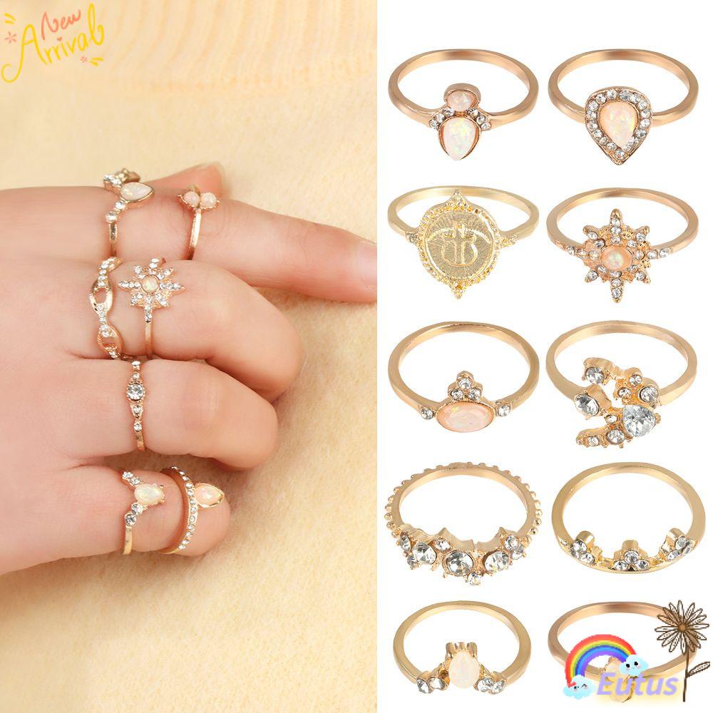 Bộ Nhẫn Hình Trái Tim Phong Cách Cổ Điển Cho Nữ