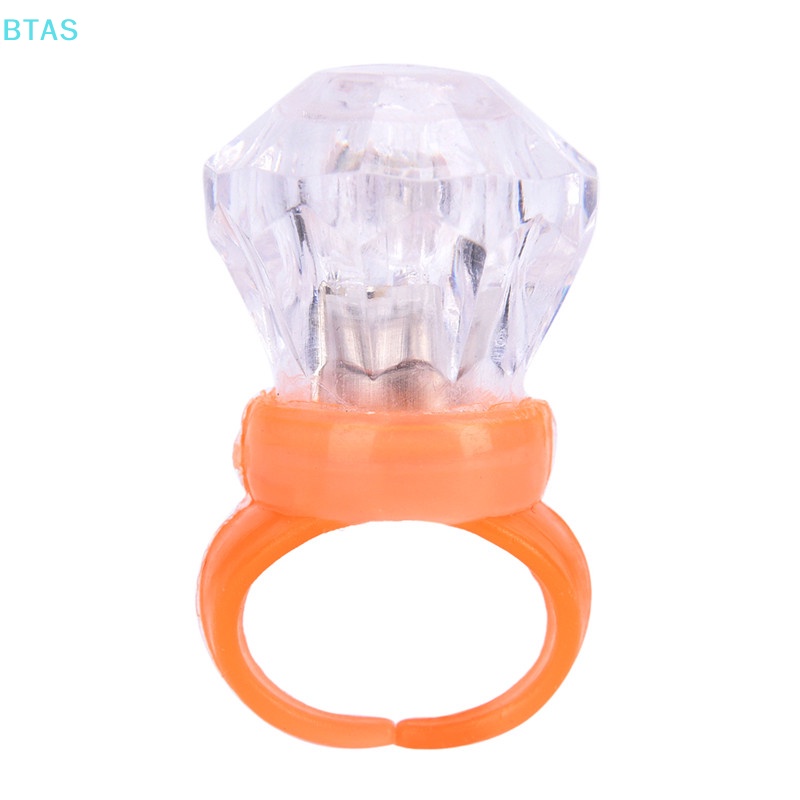 Bộ 5 Nhẫn Đèn LED Phát Sáng Trong Bóng Tối Cho Bé