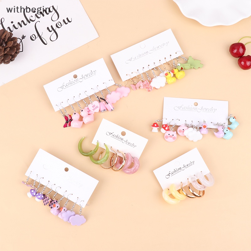 Bộ Khuyên Tai Hình Học / Trái Tim / Bướm Nhiều Màu Dễ Thương Thời Trang Cho Nữ