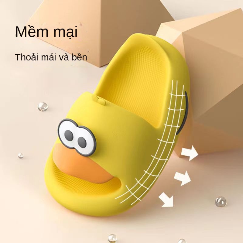 Dép Đi Trong Nhà Đế Mềm Chống Trượt Họa Tiết Vịt Hoạt Hình Dễ Thương Dành Cho Ba Mẹ Và Bé