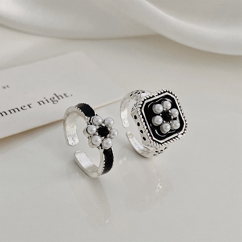 Bộ 2 Nhẫn Đeo Tay Đính Ngọc Trai Thời Trang Cho Nữ