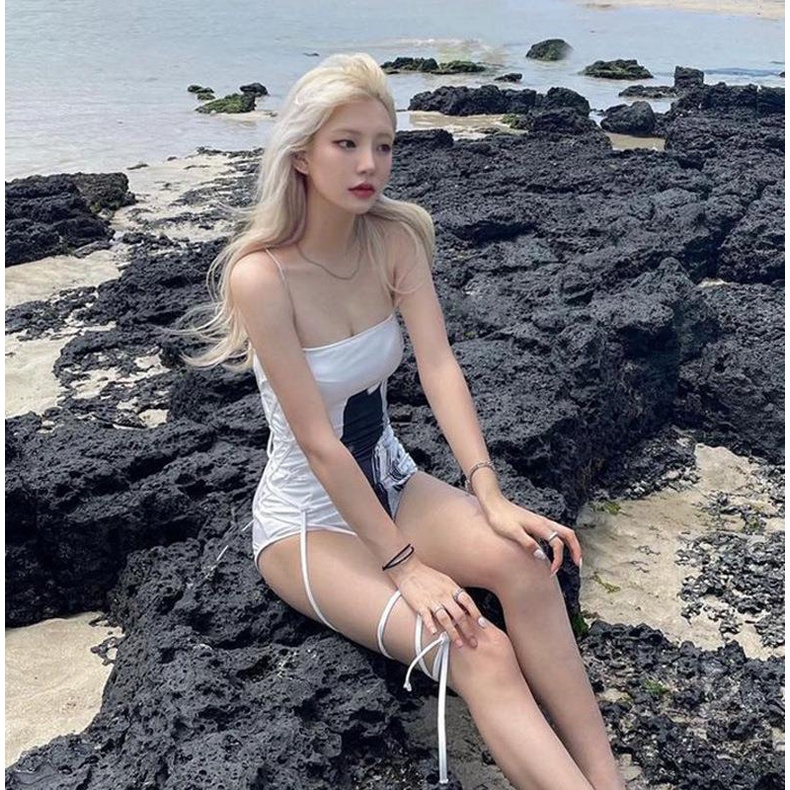 1 Bộ Đồ Bơi Một Mảnh Có Đệm Nâng Ngực Cỡ Lớn Thời Trang Phong Cách Mới