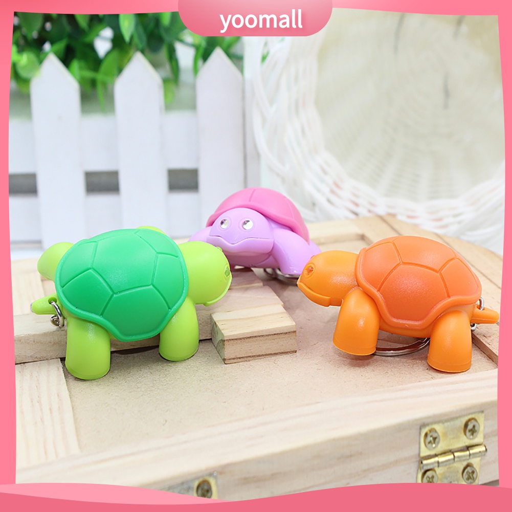 Móc Khóa Hình Rùa Có Đèn LED Và Giá Đỡ Treo Túi Xách Sáng Tạo