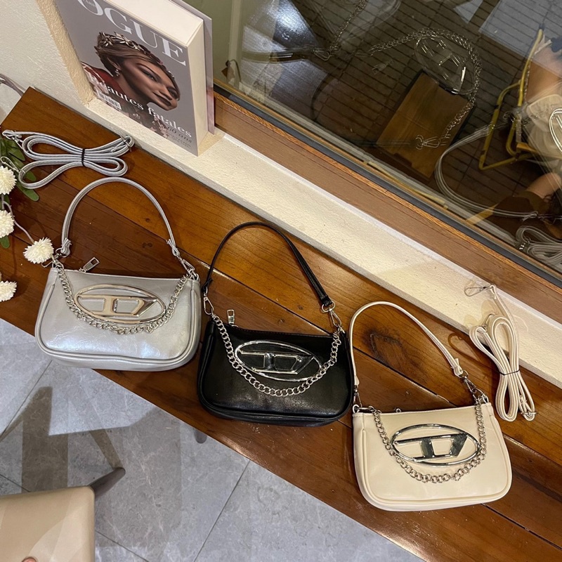 Túi nữ đeo chéo đeo vai mác D phối xích bạc da nhăn mẫu mới 2023